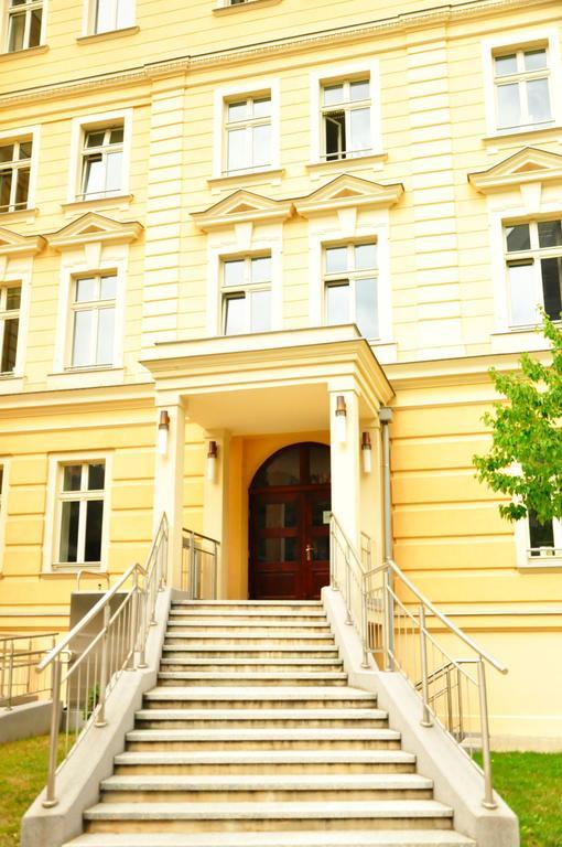 Hotel Przy Baszcie Legnica Exterior photo